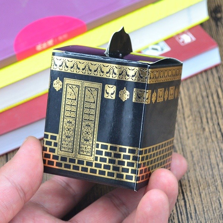 مجسم للكعبة المشرفة للحلويات والتوزيعات